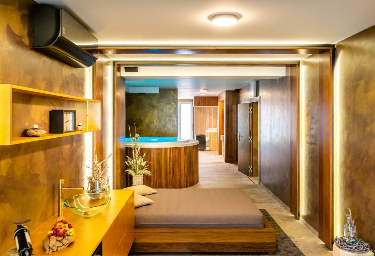 Hotel Akademie Chocerady Ngoại thất bức ảnh